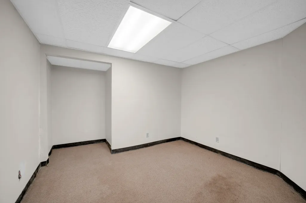 6045 South Peoria Street Chicago IL 60621