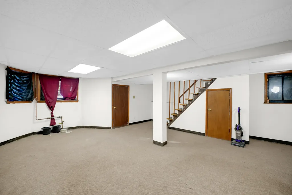 6045 South Peoria Street Chicago IL 60621