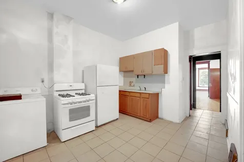 6045 South Peoria Street Chicago IL 60621