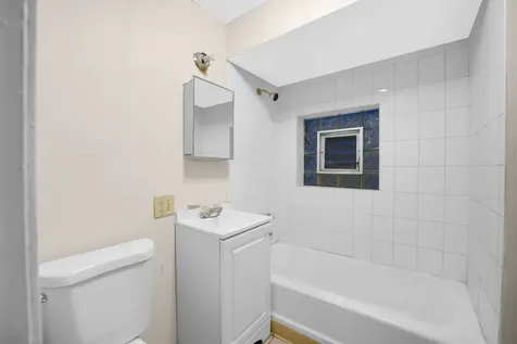 6045 South Peoria Street Chicago IL 60621