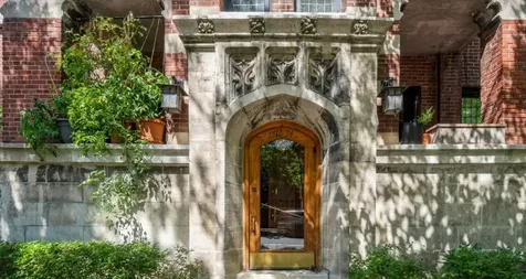 1372 East 57th Street Chicago IL 60637