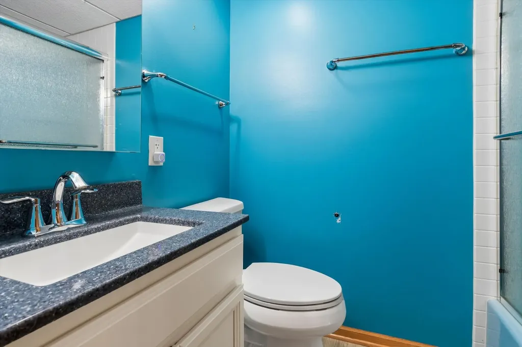 6702 Pershing Court Woodridge IL 60517