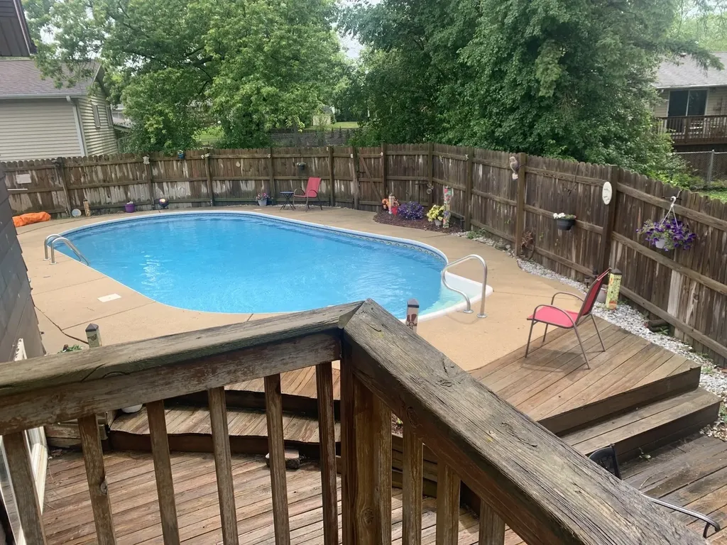 6702 Pershing Court Woodridge IL 60517