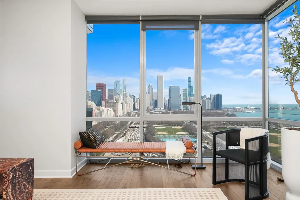 1201 South Prairie Avenue Chicago IL 60605