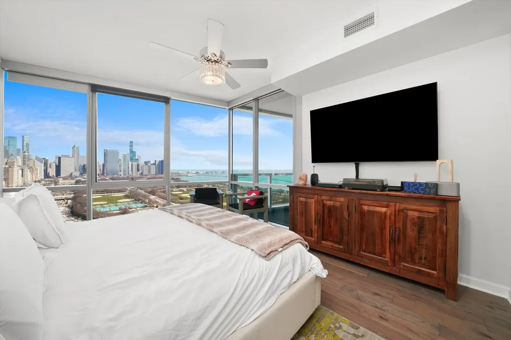 1201 South Prairie Avenue Chicago IL 60605