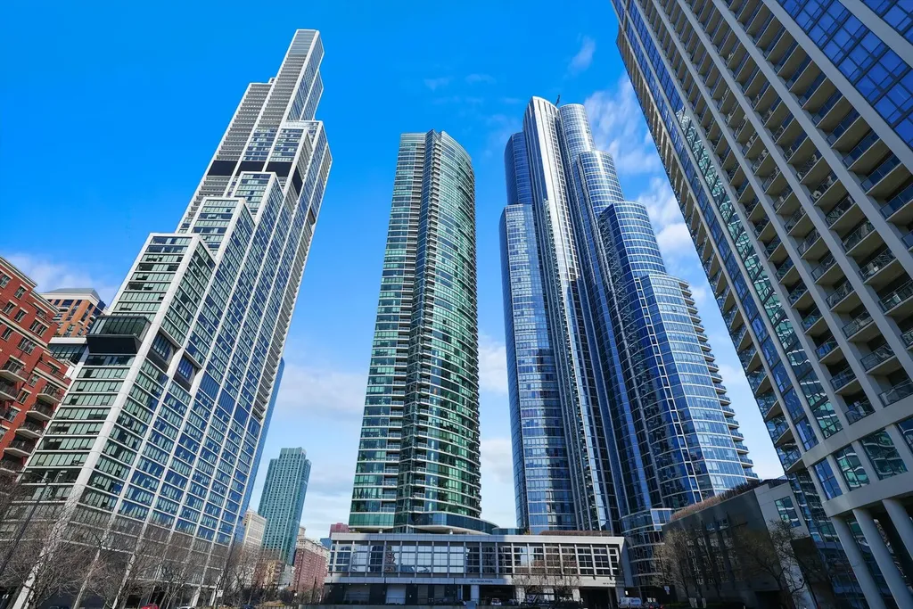 1201 South Prairie Avenue Chicago IL 60605