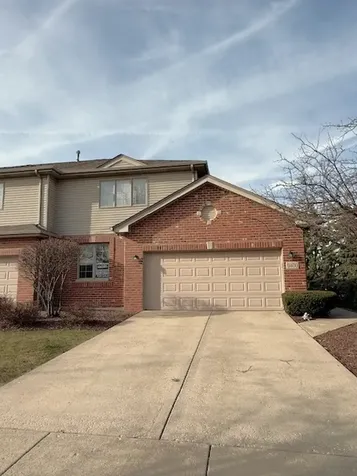 9400 Caledonia Drive Tinley Park IL 60487
