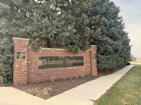 9400 Caledonia Drive Tinley Park IL 60487