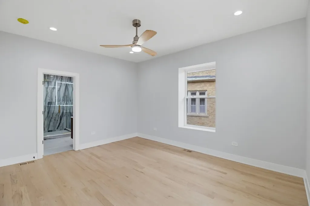 7347 South Merrill Avenue Chicago IL 60649