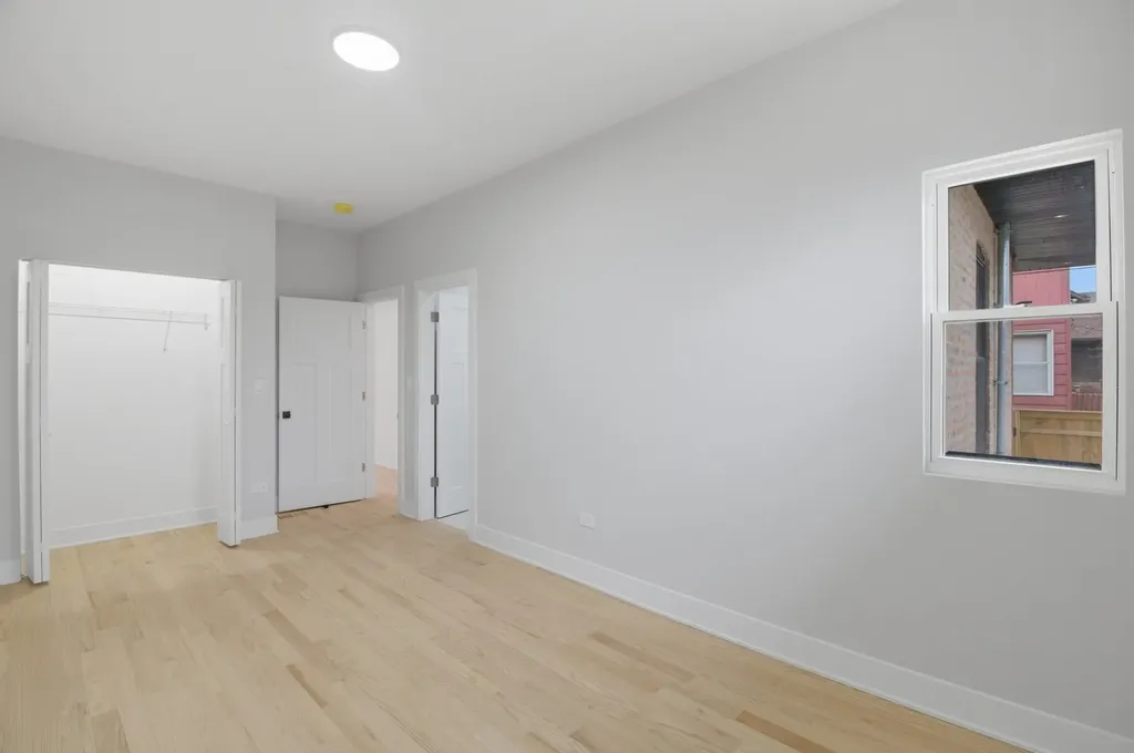 7347 South Merrill Avenue Chicago IL 60649