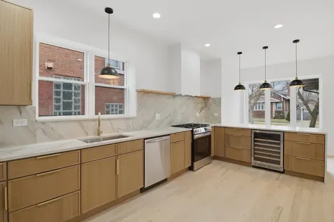 7347 South Merrill Avenue Chicago IL 60649