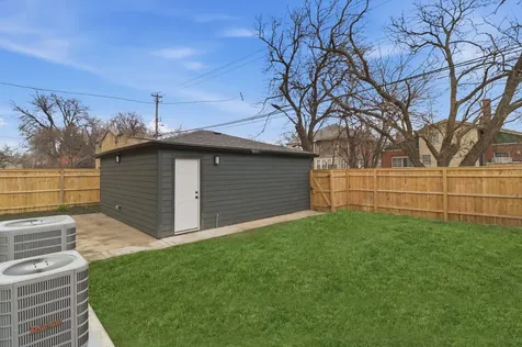 7347 South Merrill Avenue Chicago IL 60649