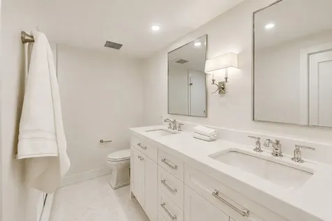 650 Winnetka Mews Winnetka IL 60093