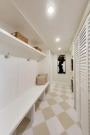 650 Winnetka Mews Winnetka IL 60093