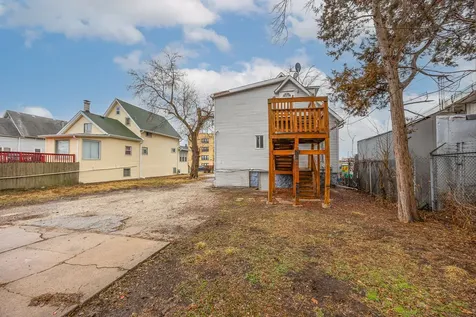1007 South 1st Avenue Maywood IL 60153