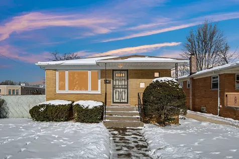 772 Memorial Drive Calumet City IL 60409