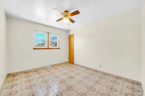 772 Memorial Drive Calumet City IL 60409