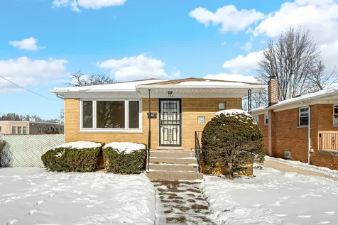 772 Memorial Drive Calumet City IL 60409