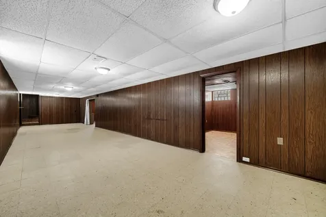772 Memorial Drive Calumet City IL 60409