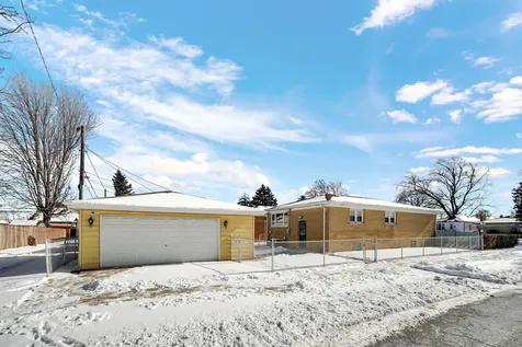 772 Memorial Drive Calumet City IL 60409