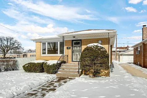 772 Memorial Drive Calumet City IL 60409