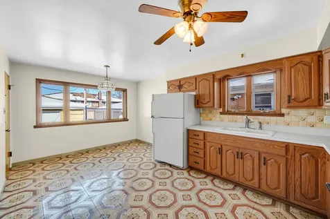 772 Memorial Drive Calumet City IL 60409