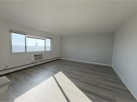 2033 West 111th Street Chicago IL 60643