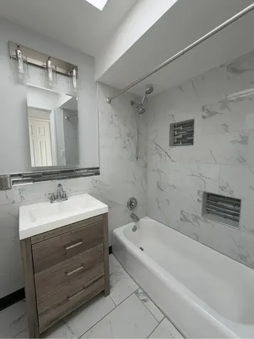 2033 West 111th Street Chicago IL 60643