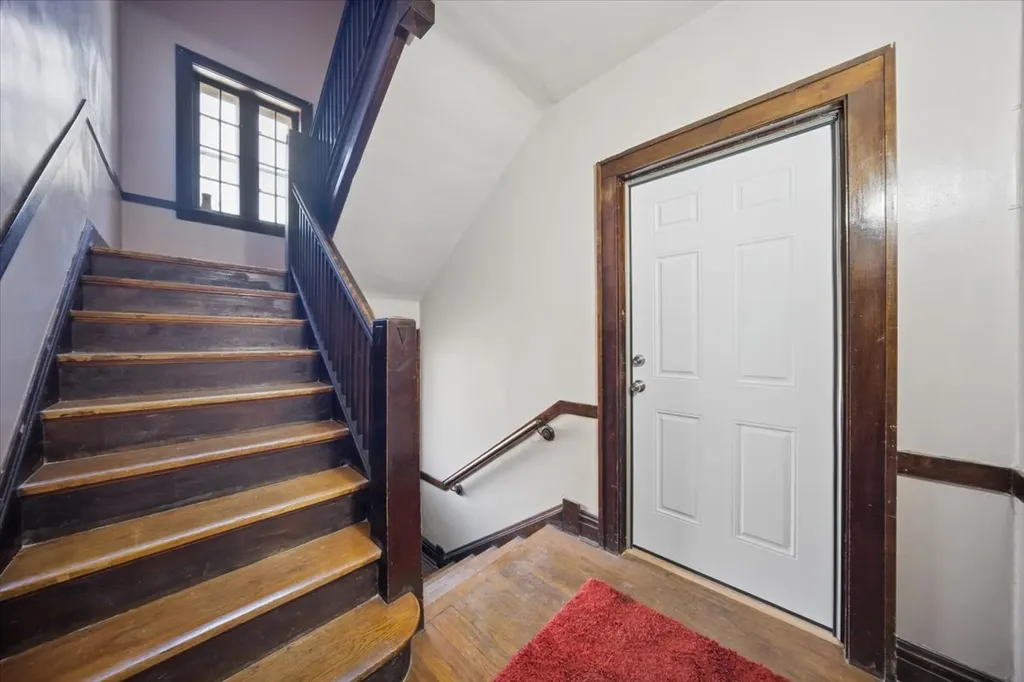 9108 South Loomis Street Chicago IL 60620