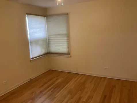 10929 South Eberhart Avenue Chicago IL 60628