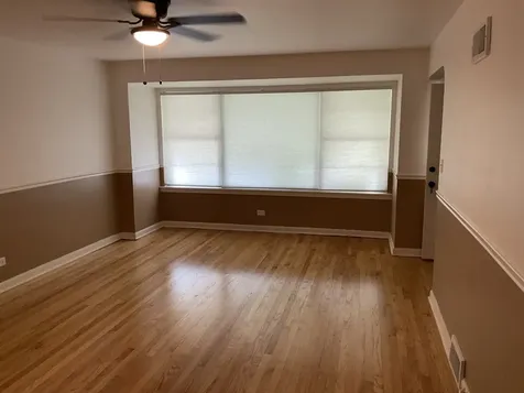 10929 South Eberhart Avenue Chicago IL 60628