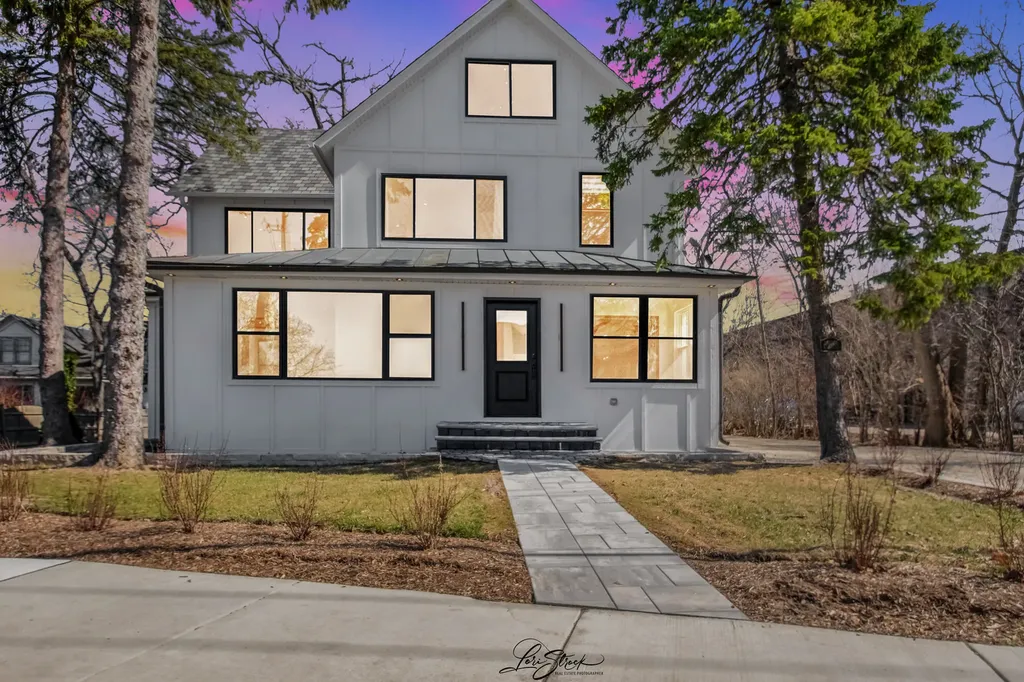217 West Main Street Lake Zurich IL 60047