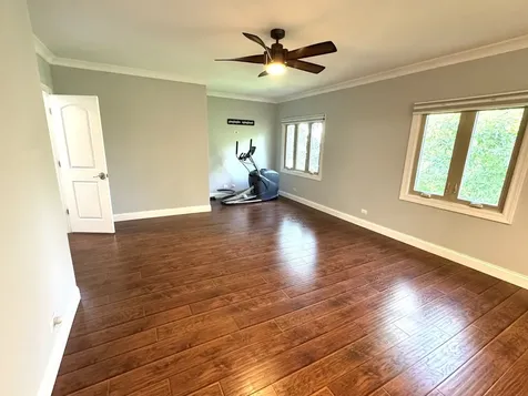 1009 Arbor Court Mount Prospect IL 60056