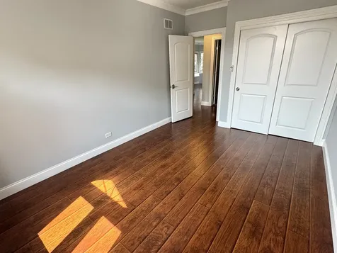 1009 Arbor Court Mount Prospect IL 60056
