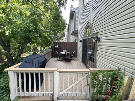 1009 Arbor Court Mount Prospect IL 60056