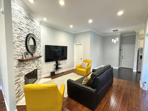 1009 Arbor Court Mount Prospect IL 60056