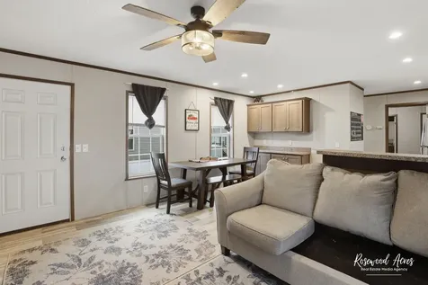105 Lantern Drive Gardner IL 60424