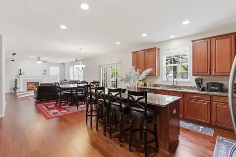 2546 West Autumn Drive Round Lake IL 60073
