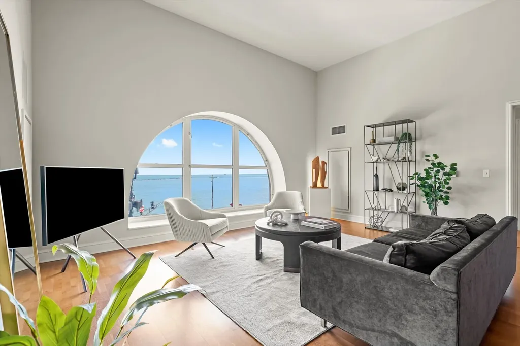 850 North Lake Shore Drive Chicago IL 60611