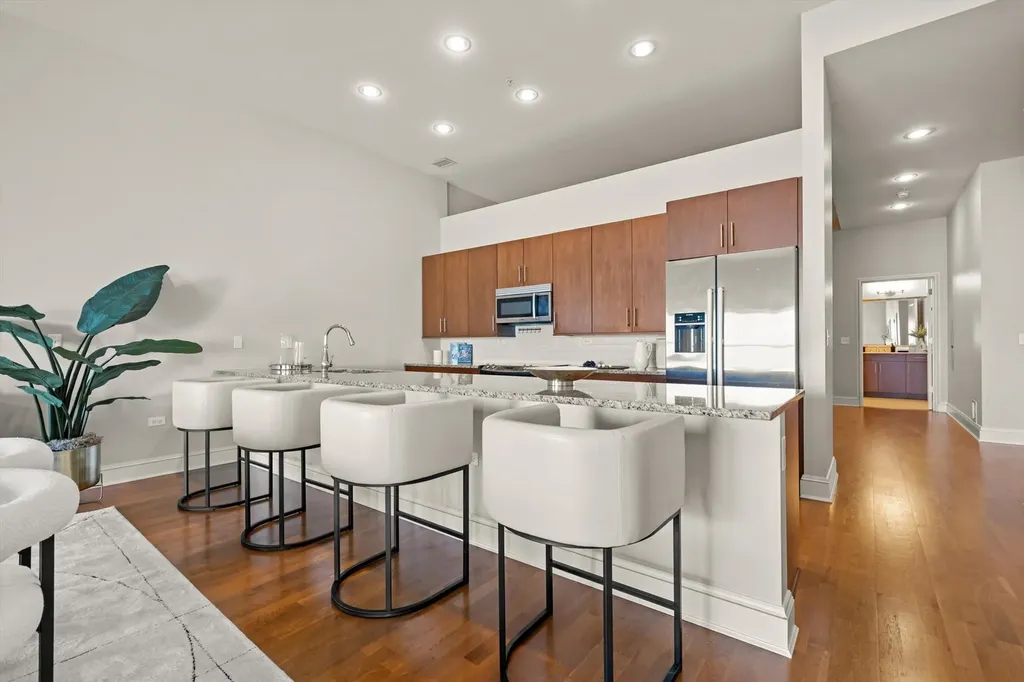 850 North Lake Shore Drive Chicago IL 60611