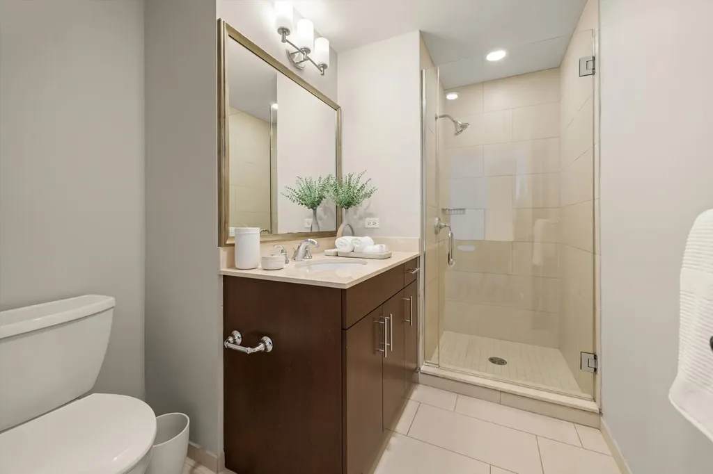 850 North Lake Shore Drive Chicago IL 60611