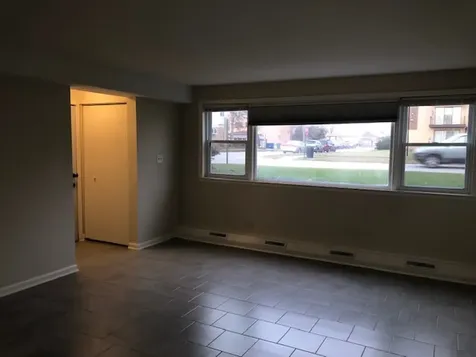 372 Yates Avenue Calumet City IL 60409