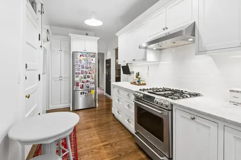 548 Michigan Avenue Evanston IL 60202