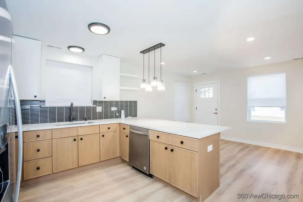1810 South Hamlin Avenue Chicago IL 60623
