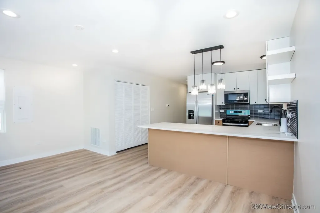 1810 South Hamlin Avenue Chicago IL 60623
