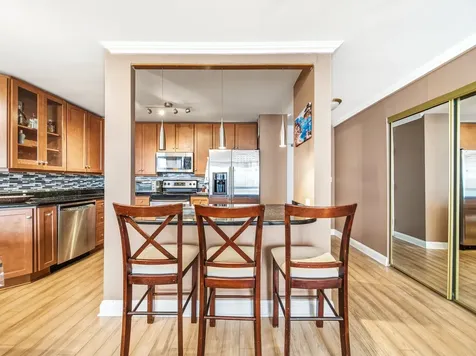 5455 North Sheridan Road Chicago IL 60640
