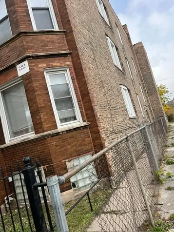 4841 South Evans Avenue Chicago IL 60615