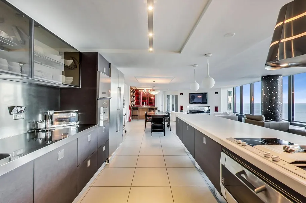 505 North Lake Shore Drive Chicago IL 60611