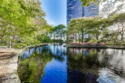 505 North Lake Shore Drive Chicago IL 60611