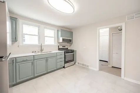 4503 North Sayre Avenue Harwood Heights IL 60706